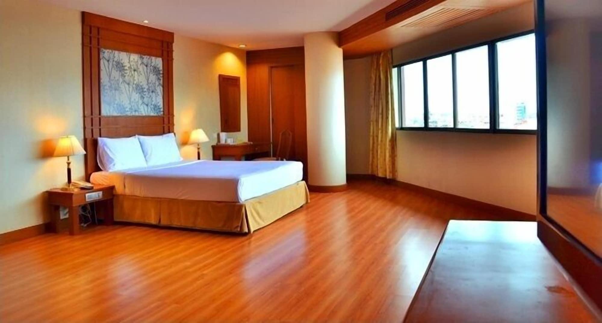 Friendlytel Hotel Хат'яй Екстер'єр фото