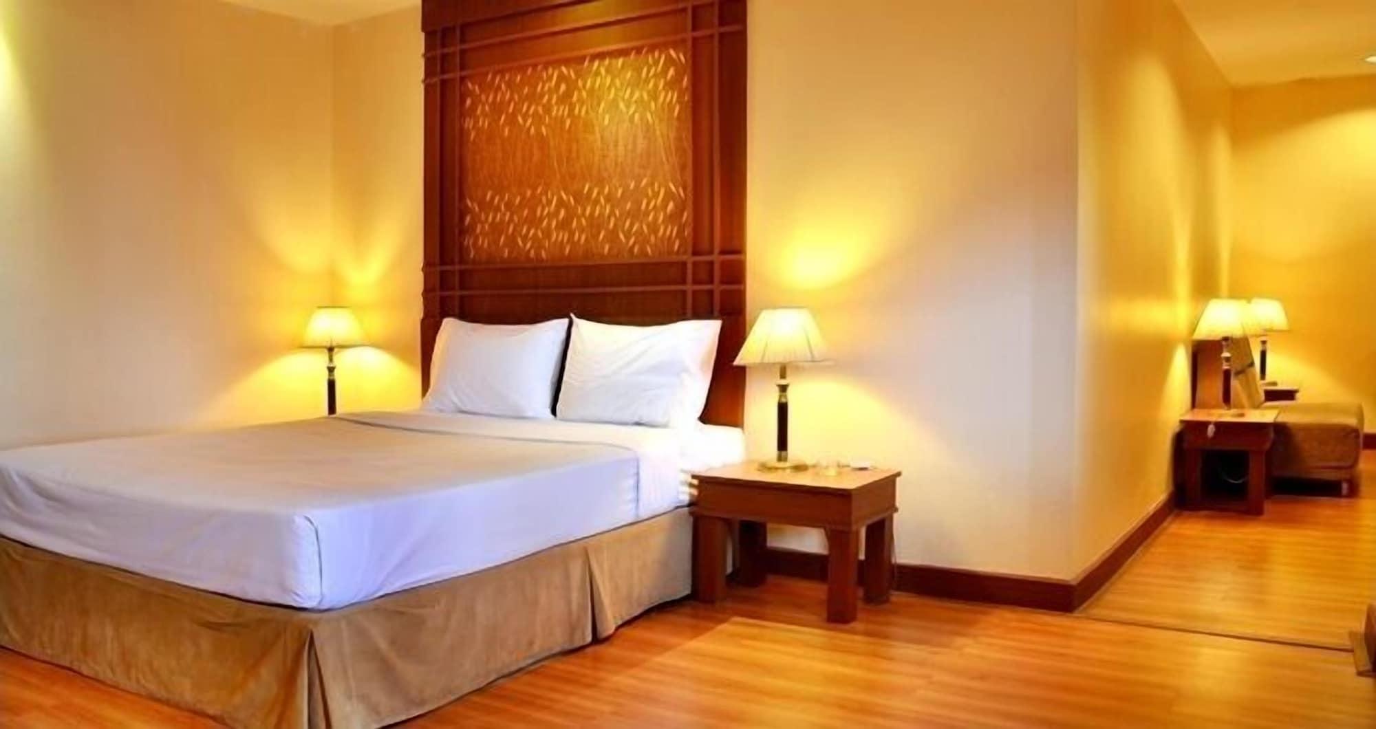 Friendlytel Hotel Хат'яй Екстер'єр фото