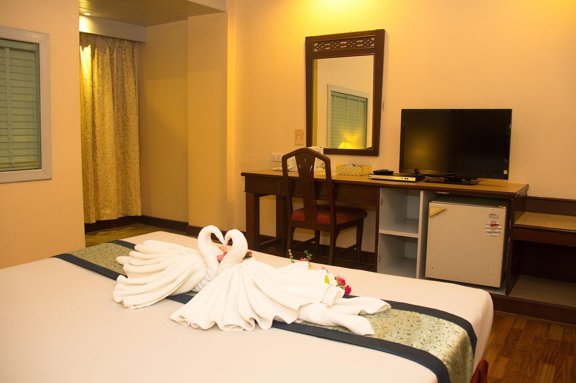 Friendlytel Hotel Хат'яй Екстер'єр фото