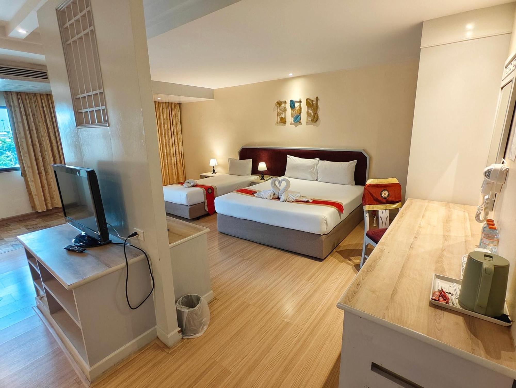 Friendlytel Hotel Хат'яй Екстер'єр фото