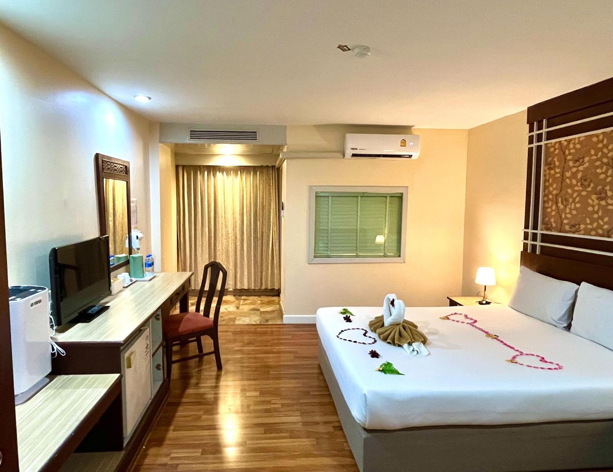 Friendlytel Hotel Хат'яй Екстер'єр фото